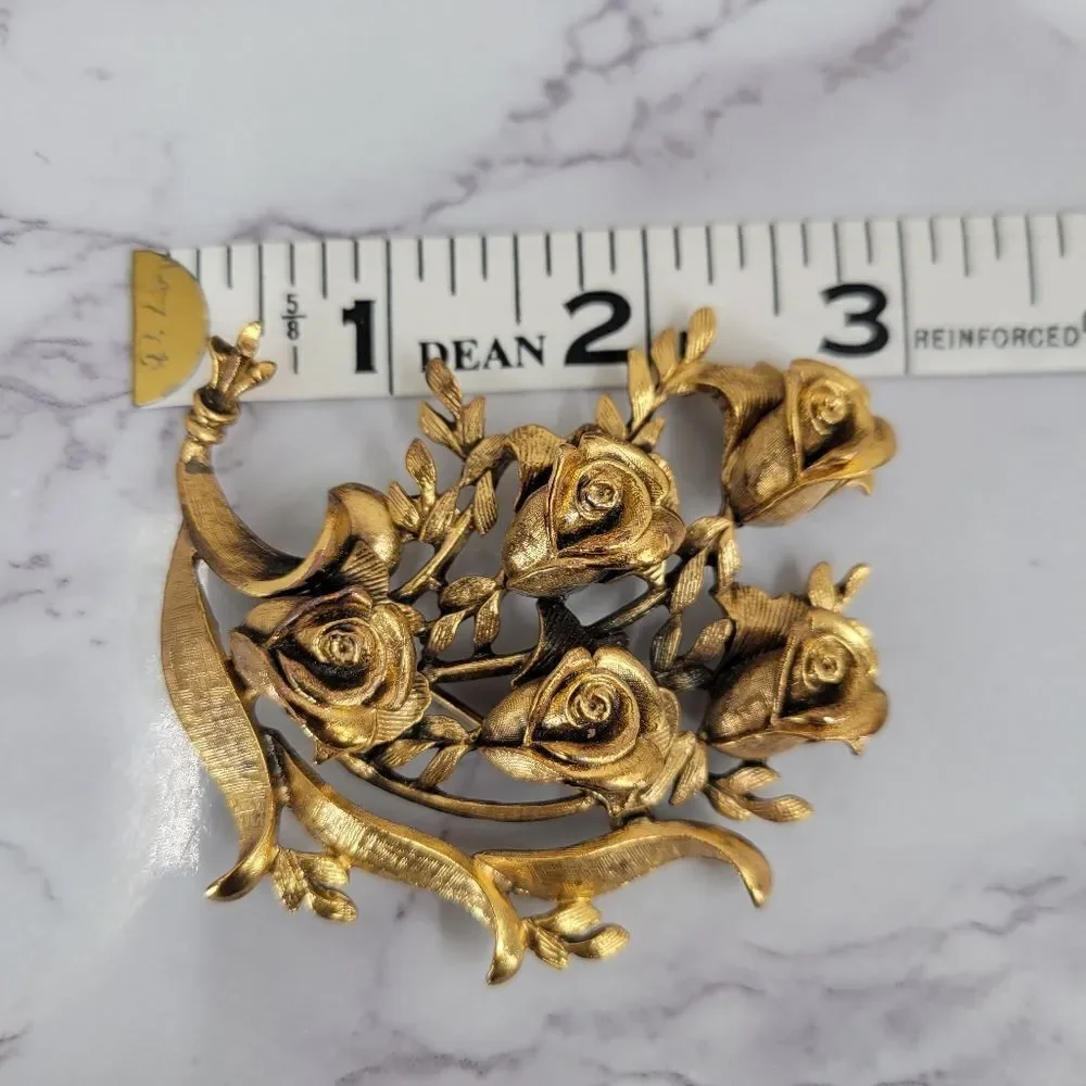 Tortolani Vintage Gold Toned Rose Boquet Brooch Pin